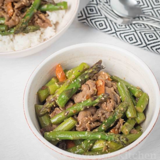 Pork Asparagus in Oyster Sauce