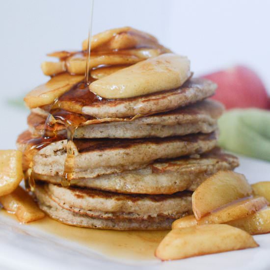 Apple Cinnamon Pancakes