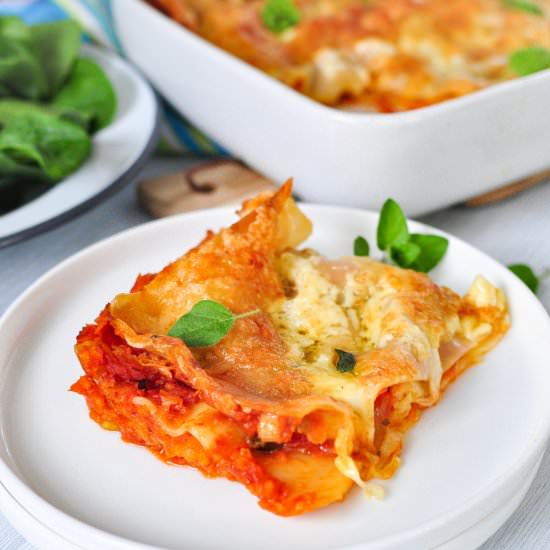 Cheese & Tomato Vegetarian Lasagne