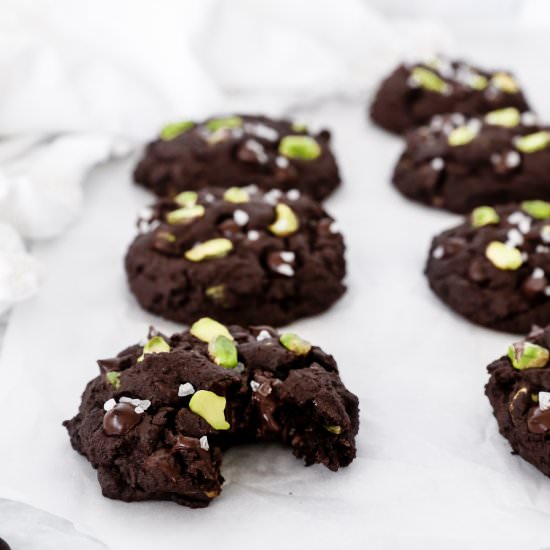 Dark Chocolate Pistachio Cookies