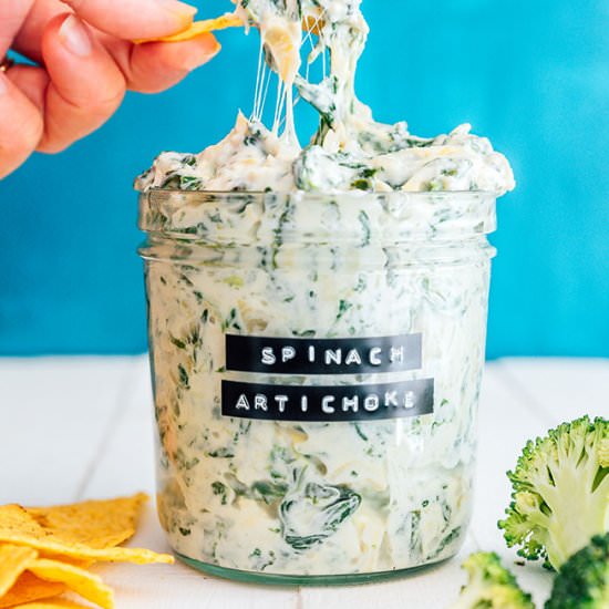Healthy Spinach Artichoke Dip