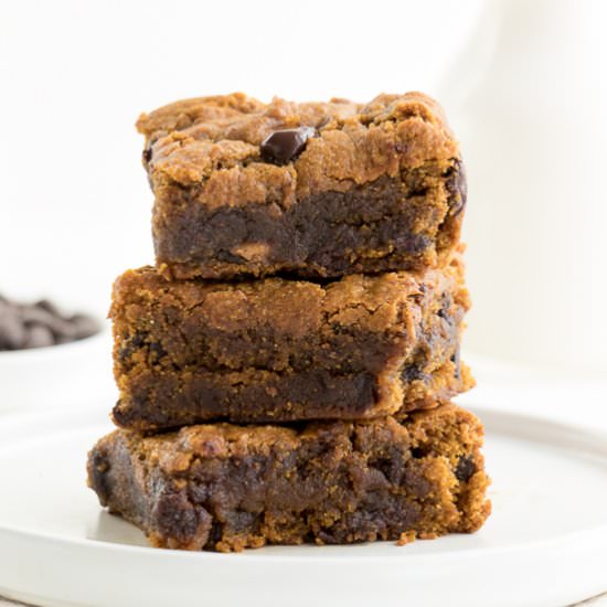 Gooey Chocolate Chip Pumpkin Bars