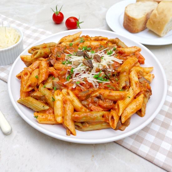Mushroom Bolognese