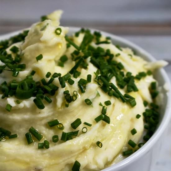 Garlic Herb Mashed Potatoes