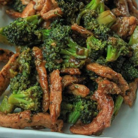 Amazing Vegan Beef and Broccoli