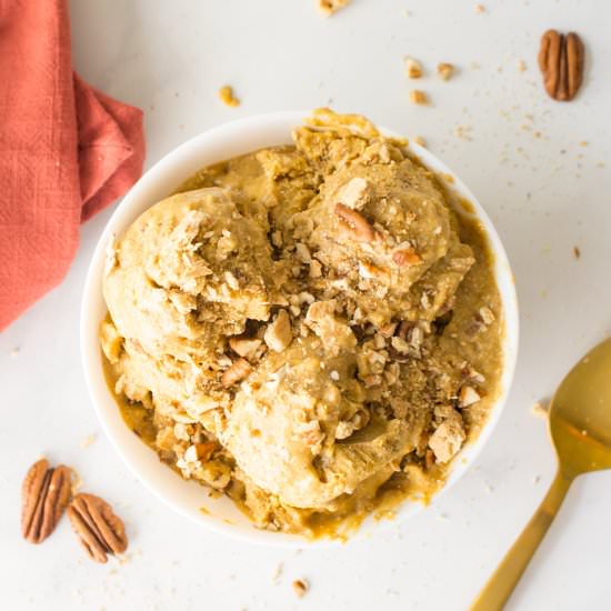 Vegan Pumpkin Ice Cream (No Churn!)