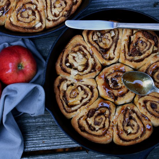 Apple Cinnamon Rolls