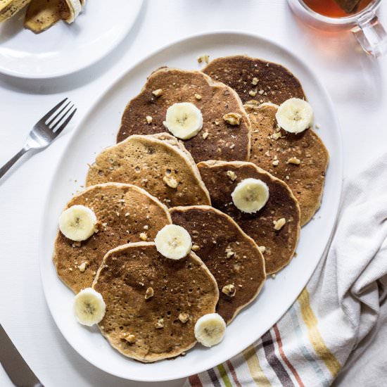 whole wheat banana nut pancakes