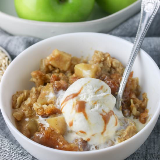 Caramel Apple Crisp