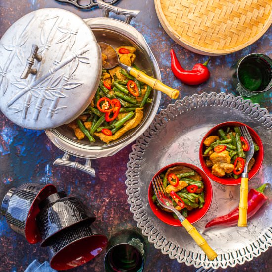 Dry Curried Pork with Green Beans