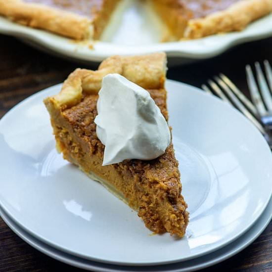 PUMPKIN PIE WITH WALNUT TOPPING