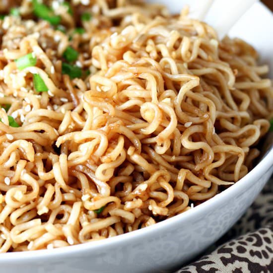 Spicy Thai Peanut Noodles