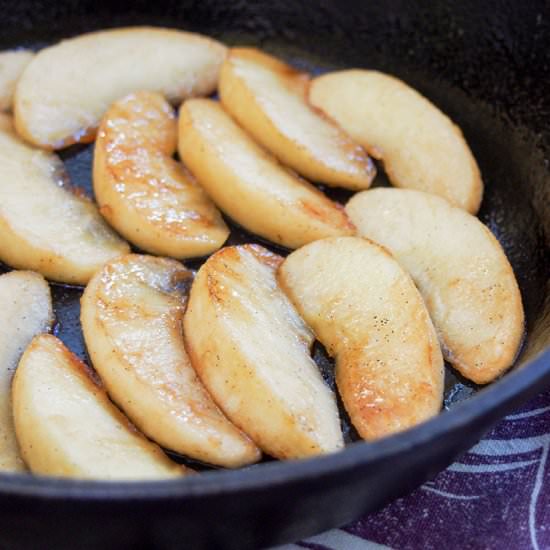 Vanilla fried apples