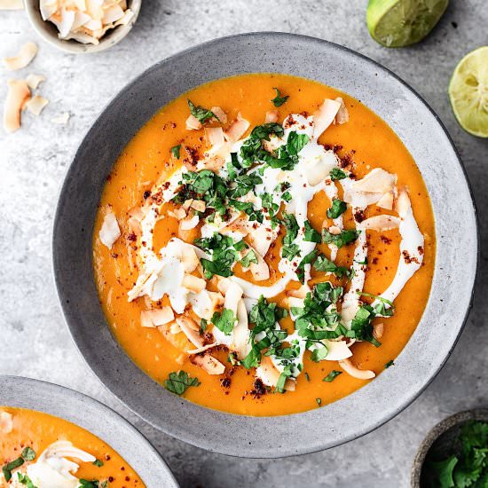 Sweet Potato Coconut Curry Soup