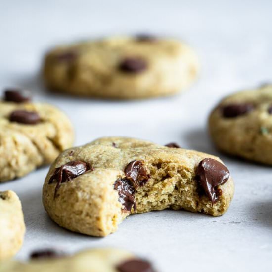 Avocado Chocolate Chip Cookies