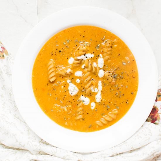 Roasted Red Pepper Pasta Soup