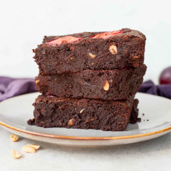 brownies with peanuts plums