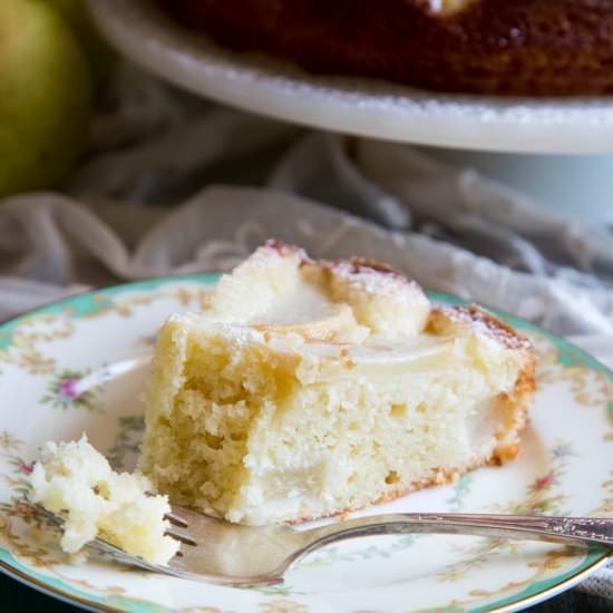 ITALIAN PEAR CAKE