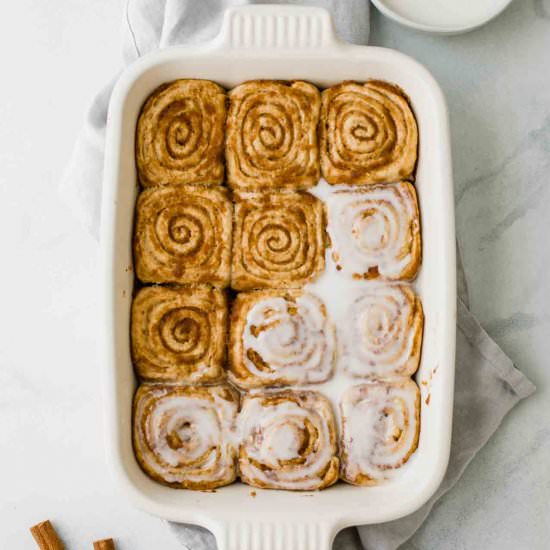 Vegan Cinnamon Rolls