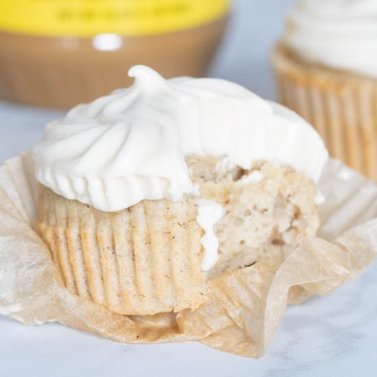 Vegan Banana Bread Cupcakes