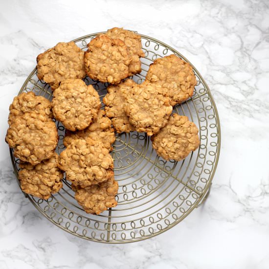 3-Ingredient Oatmeal Cookies