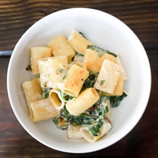 Creamed Spinach Mac and Cheese