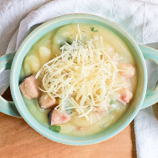 Creamy Potato Ham & Kale Soup