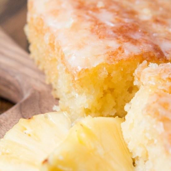 PINEAPPLE CRUSH JELLO CAKE