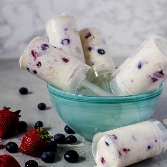 TRIPLE BERRY ICE CREAM PUSH-POPS