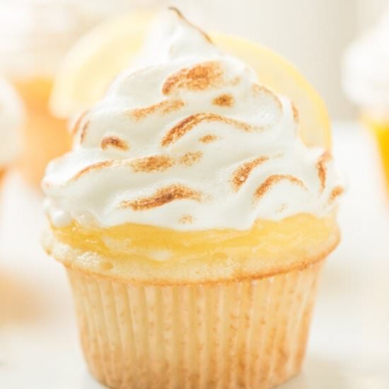 LEMON MERINGUE CUPCAKES