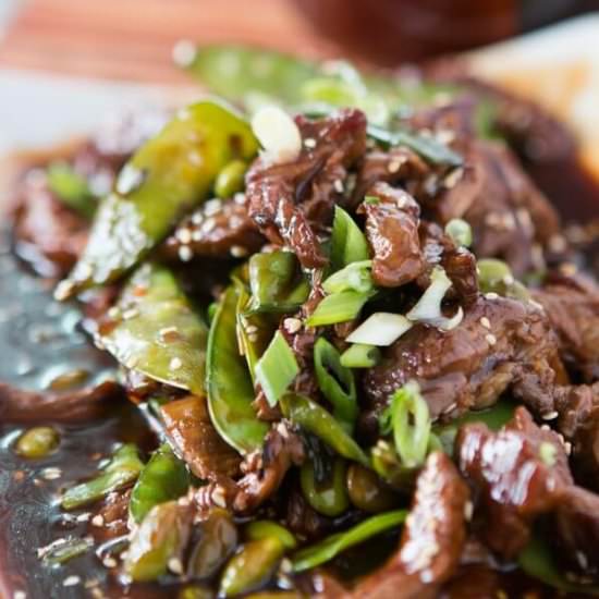 ASIAN BEEF, SNOW PEAS AND EDAMAME