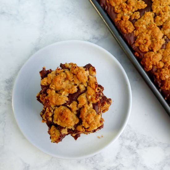 Chocolate Oat Bars