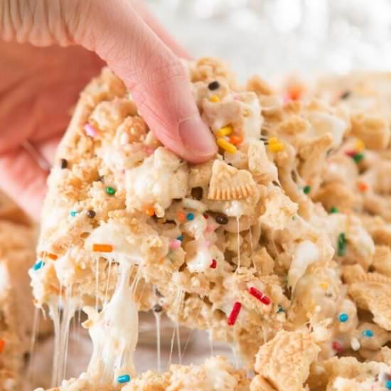 GOLDEN OREO FUNFETTI RICE KRISPIES