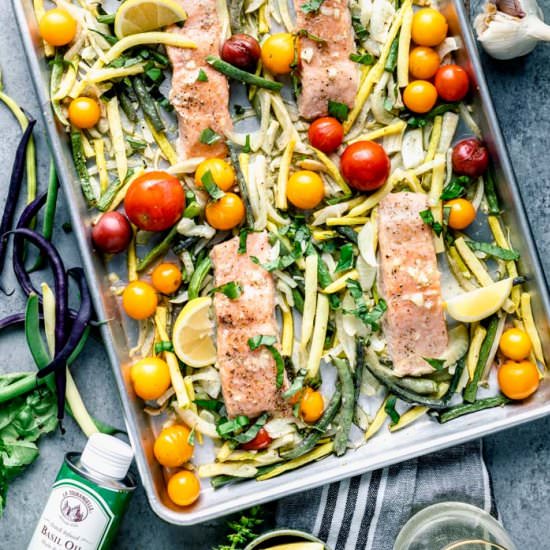 Roasted salmon sheet pan dinner