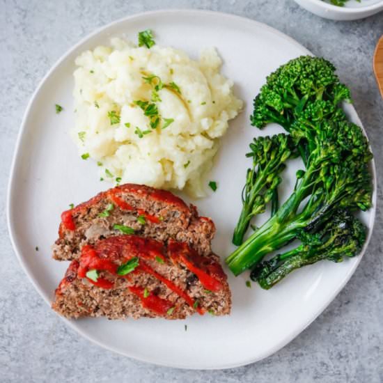 Cremini Mushroom Meatloaf