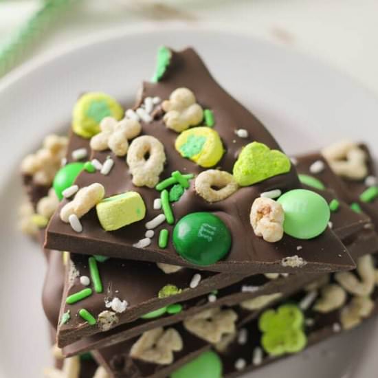 MINT CHOCOLATE LUCKY CHARMS BARK