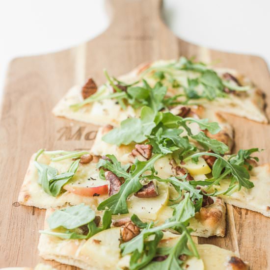 Apple and Arugula Flatbread
