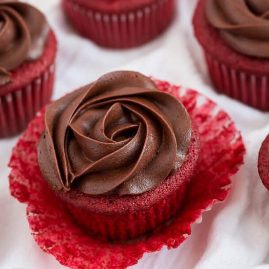 CHOCOLATE ROSE RED VELVET CUPCAKES