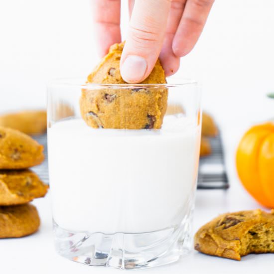 Pumpkin Choco Chip Cookies
