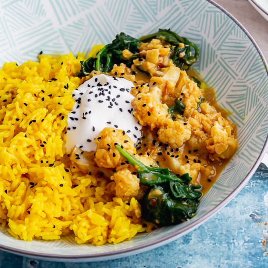 Cauliflower Lentil Curry w/ Spinach