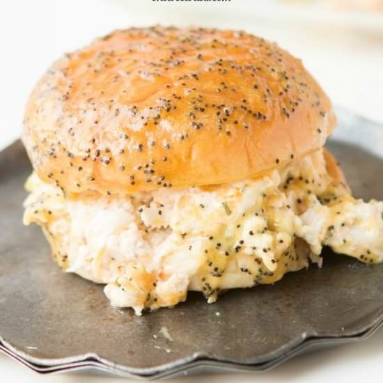 CHEESY CHICKEN MELTS