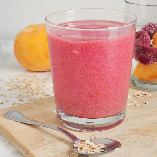 Raspberry and apricot smoothie