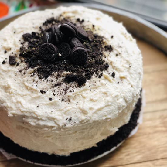 Vegan Oreo Cake
