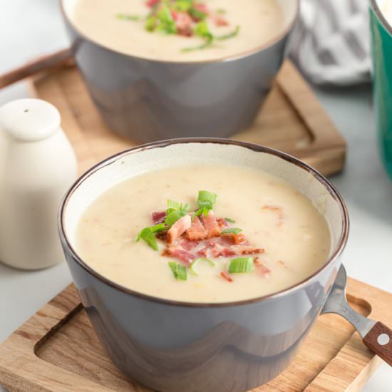 Creamy Potato Leek Soup with Bacon