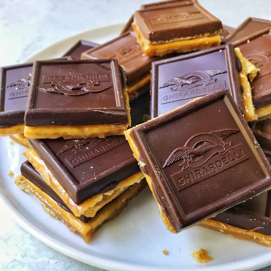 Chocolate Caramel Saltine Toffee