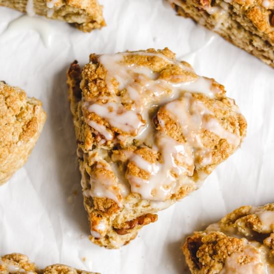 vegan maple walnut scones (gf)