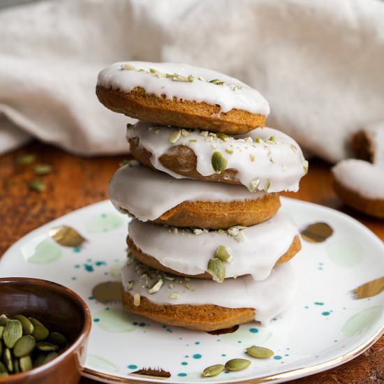 Pumpkin Spice Donuts