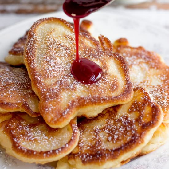 Russian Kefir Pancakes (Oladi)