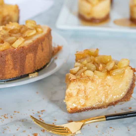 Best Caramel Apple Spice Cheesecake