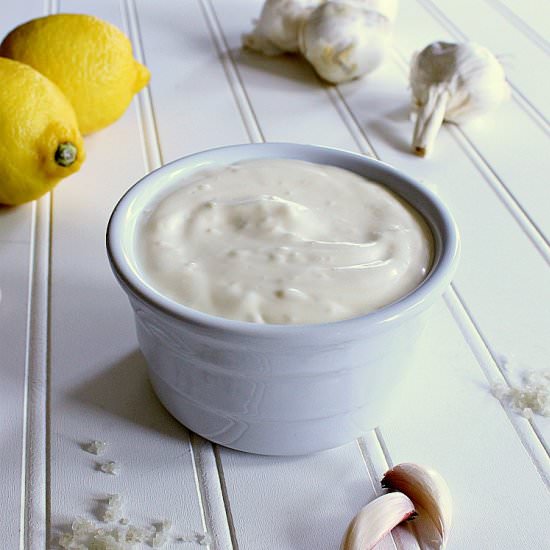 4 Ingredient Garlic Aioli